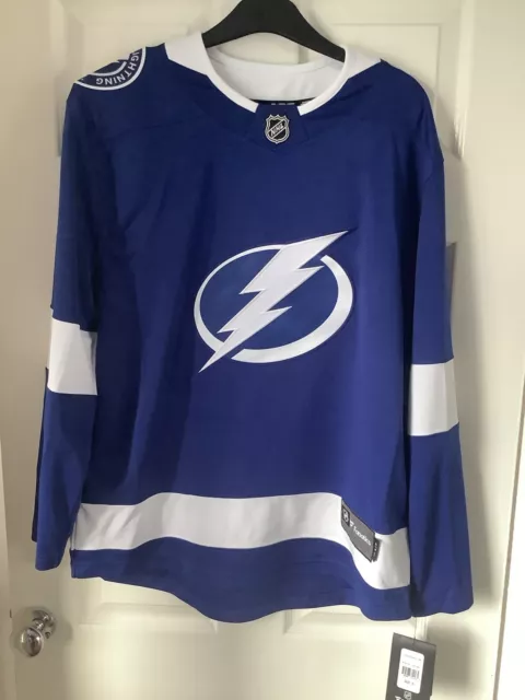 NHL Men's Tampa Bay Lightning Nikita Kucherov #86 Breakaway Home Replica Jersey, Small, Blue