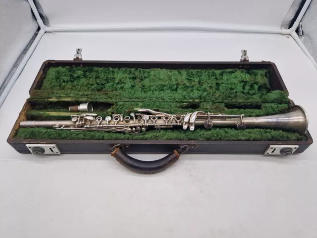 Vintage Metal Clarinet "Prep" AE8188 with Hard Carry Case