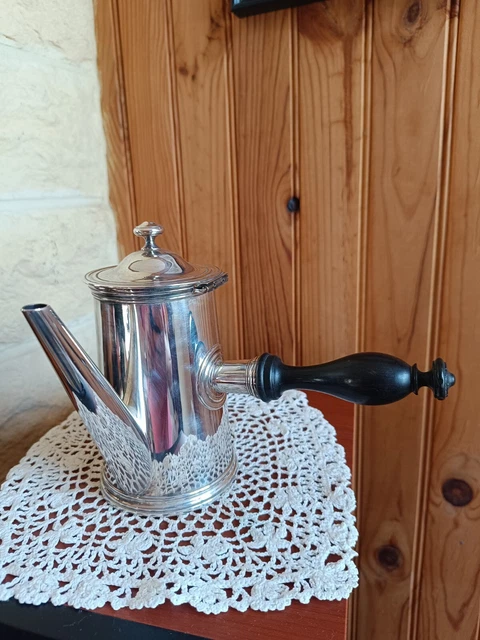 Ancienne Chocolatière En Porcelaine Blanche - Verseuse Vintage (éclat Couvercle)