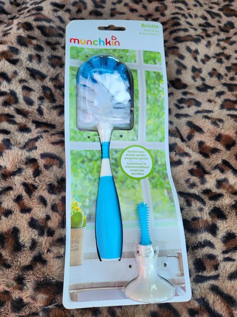 Munchkin suction base Bristle Bottle Brush - Blue