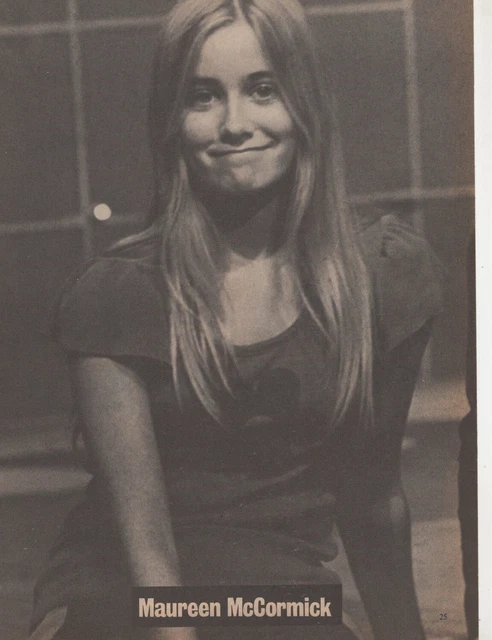 MAUREEN MCCORMICK PINUP Brady Bunch Barry Williams Chris Knight Mike