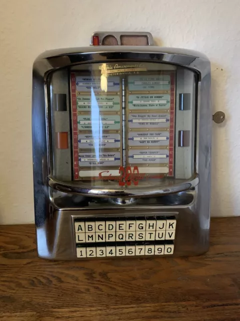 Vintage Seeburg 3Wa "Wall-O-Matic 200" Jukebox Selector With Key. Vintage Seeburg 3Wa "Wall-O-Matic 200" Jukebox Selector With Key.