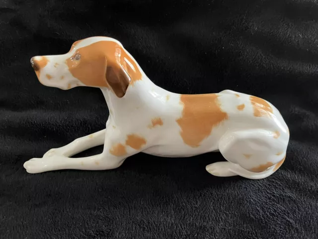 Lomonosov Porcelain Pointer dog. USSR