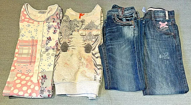 4 x Pacchetto abbigliamento per ragazze Next 9 anni, altezza 134 cm pigiama jeans, maglione