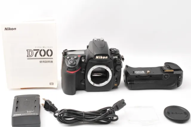 [NEAR MINT] Nikon D700 12.1MP Digital SLR Body Mb-D10 Battery Grip from JAPAN