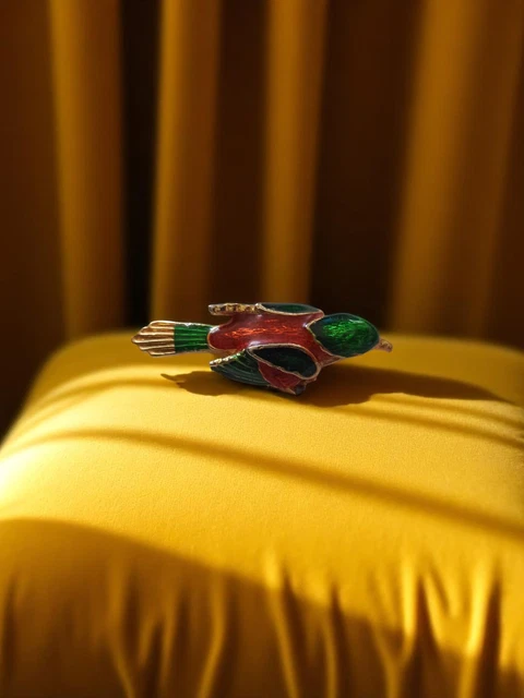 Broche vintage en forme d'avion | Épingle d'avion rétro en métal doré | Bijoux de vol de collection aviation | Biplan de style militaire - France