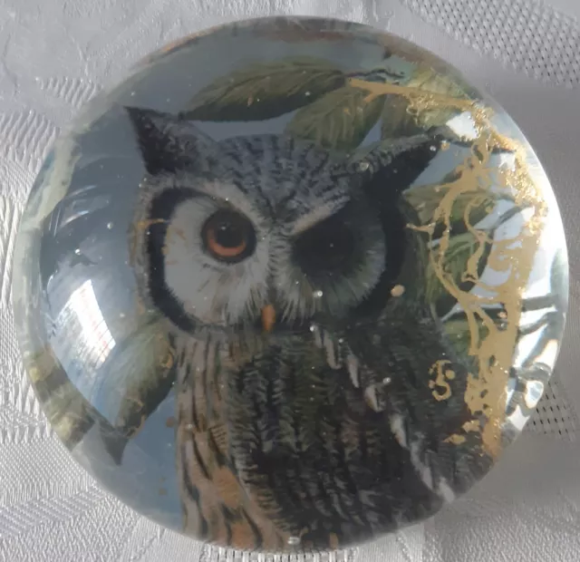 Briefbeschwerer, Eule, Glas, D = 9 cm, Halbkugel, Paperweight