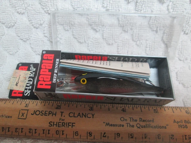 Leurre de pêche vintage commémoratif RAPALA SHAD RAP - GRAND CASINO 97 Leurre de pêche vintage commémoratif RAPALA SHAD RAP - GRAND CASINO 97