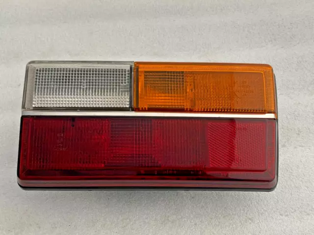 Hella Rücklicht VW Polo 1/ 86, Audi 50 Derby rechts (x711) Super Zustand