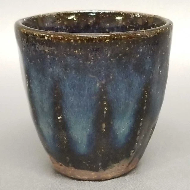 AK55)Japanese Pottery Hagi ware Guinomi Sake Cup Blue glaze  by Seigan Yamane