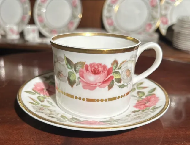 Royal Worcester - Royal Garden 1969 - 1 x  coffee cup/saucer - never used