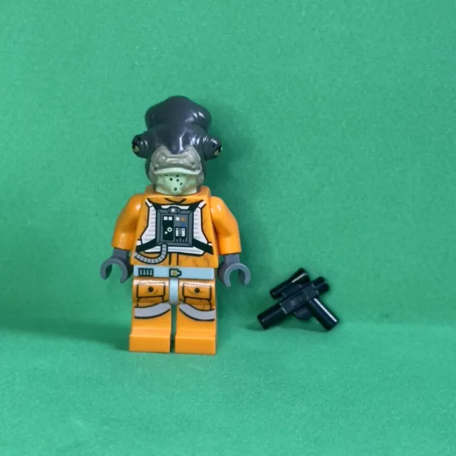 LEGO Star Wars Ibtisam Rebel Pilot Rogue Squadron Custom Purist Minifigure