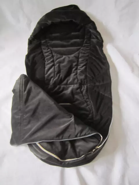 Mamas & Papas Fußmuff Ocarro Flip XT 2 schwarze Juwelen Kollektion 3