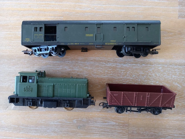 Locomotive SNCF 708 JOUEF et wagons marchandise- HO 1/87 N° 8