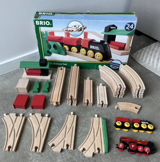 Brio LOT 36pc 33424 Classic Deluxe Set + Track + BRIO World 33592 Locomotive