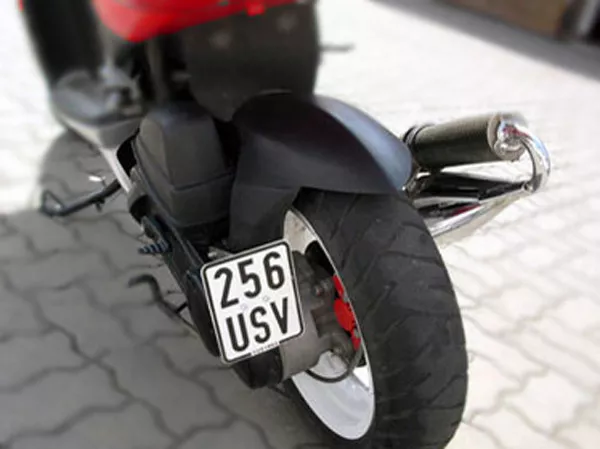 Kennzeichenhalter für Motorroller Mofa Moped 50ccm seitliche Befestigung Tuning