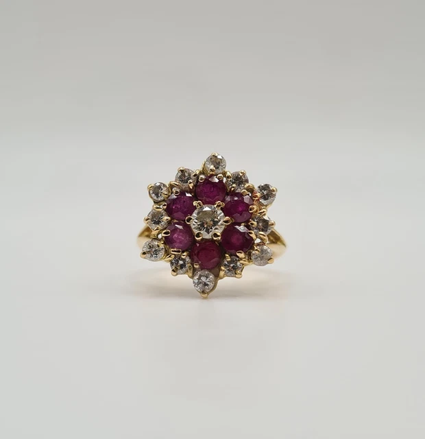 Bague Or Jaune 18 Carats - Diamants Naturels Et Rubis - Style Art Déco - Taille 51 (env. 3.73g) - Occasion Très Bon état
