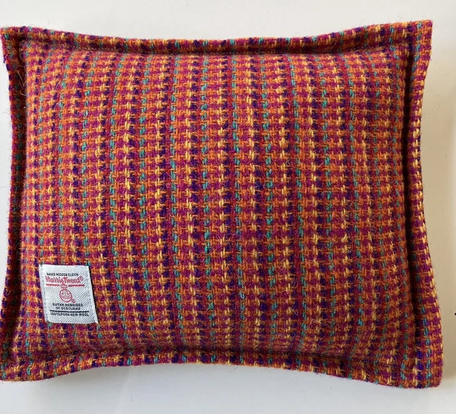 Almohadilla de fieltro de aguja en tela de tweed Harris relleno de arroz de Hesse