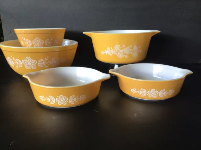 Vintage Pyrex Butterfly Gold Mixing Bowls 403 407 Casserole Cinderella 474-B 471