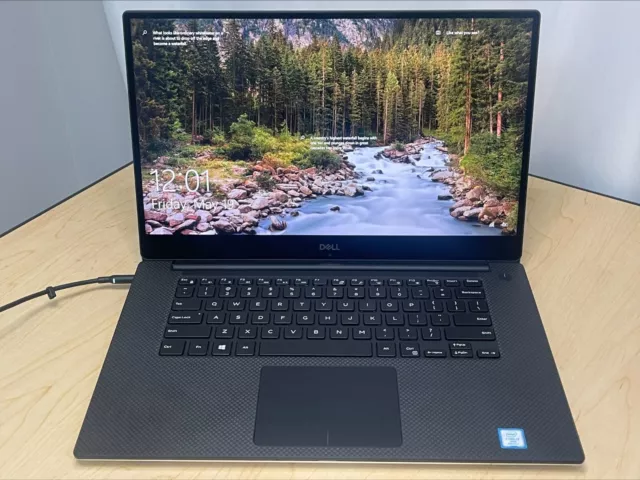 Dell Precision M5520 - 2.9 Core i7-7820HQ 32GB 1TB SSD Windows 11 OS