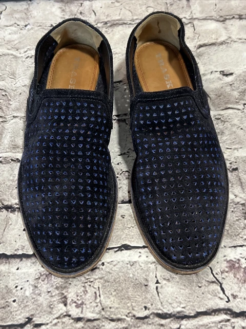 Trask on sale perforated loafer
