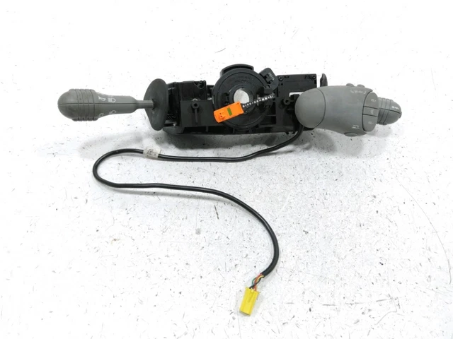 Commande Au Volant Pour Renault Twingo 2009 Compatible Pioneer - Neuf