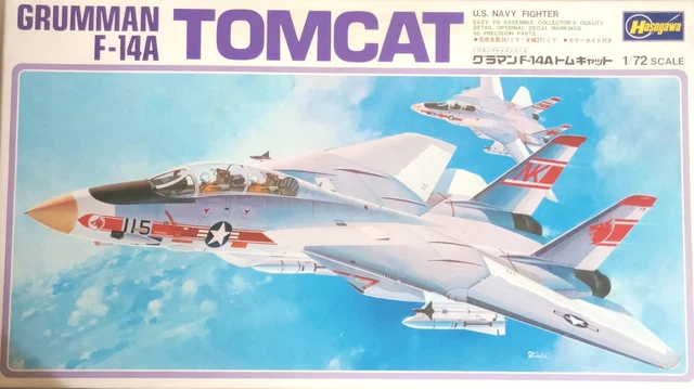 NEW Sealed 1:72 Scale Grumman F-14A Tomcat Plus AMT/ERTL 8827