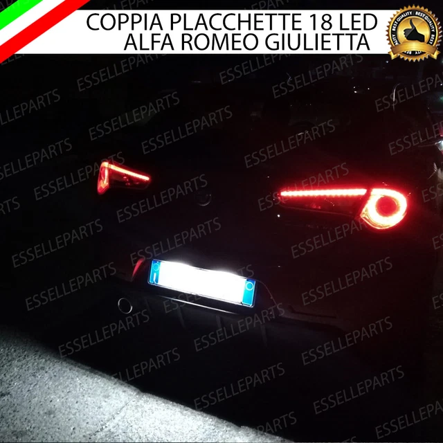 COPPIA PLACCHETTE LED BAGAGLIAIO 18 LED SPECIFICHE ALFA ROMEO GIULIA 6000K - Foto 3