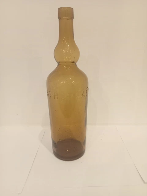 St-Raphaël-Quinquina Ancienne Bouteille.