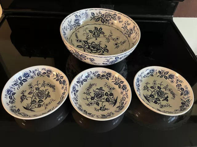 Set of 4 Vintage Pottery Floral Blue & White Serving Bowl & 3 Small Bowls