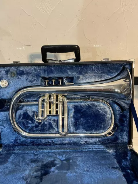 Yamaha YFH731 Flugelhorn with Case from Japan Used