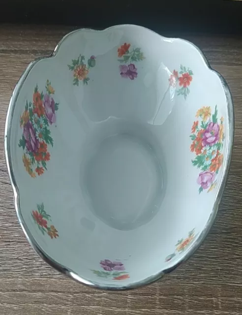 Saucière en porcelaine De Limoges 3