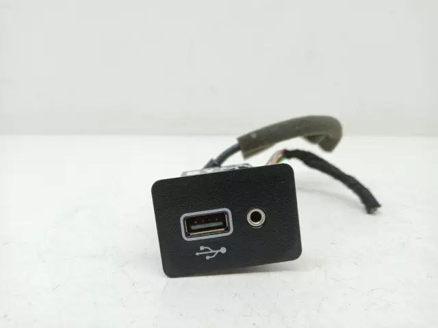 Nissan Juke Aux Usb Port Steckschlüsseleinheit Panel 284H35Fa0C Mk2 F16 2019 - 2023