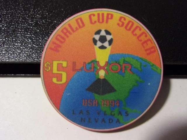 LUXOR CASINO HOTEL $5 hotel casino gaming poker chip - Las Vegas, NV