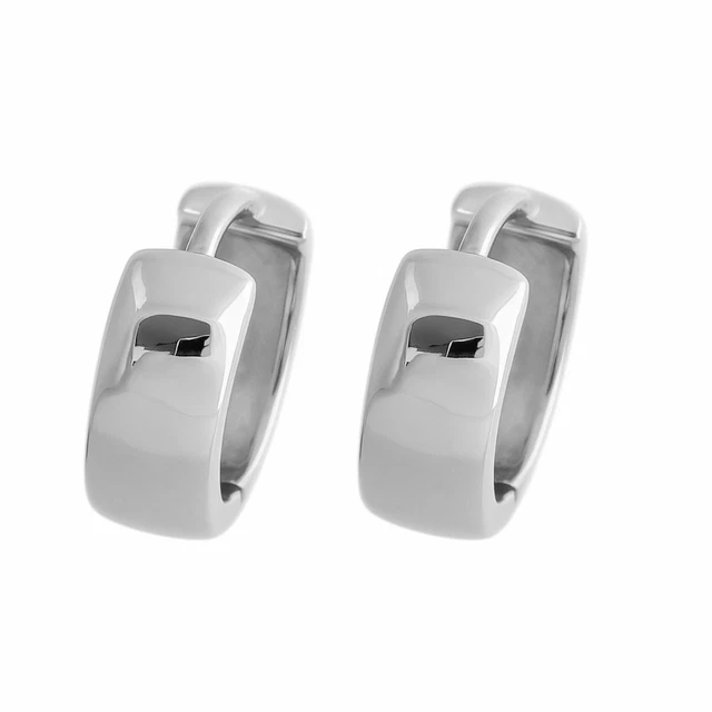 Orecchini A Cerchio Orecchini Cerchio Huggie Esagonali Con Diamante Simulato - Oro Giallo 9kt Su Argento, 11mm, Italia Orecchini Gialli Orecchini A Cerchio Orecchini Cerchio Huggie Esagonali Con Diamante Simulato - Oro Giallo 9kt Su Argento, 11mm, Italia Orecchini Gialli