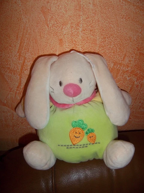 Doudou Peluche Boule Axion Lapin Grelot Vert Et Rose Brodé Carottes