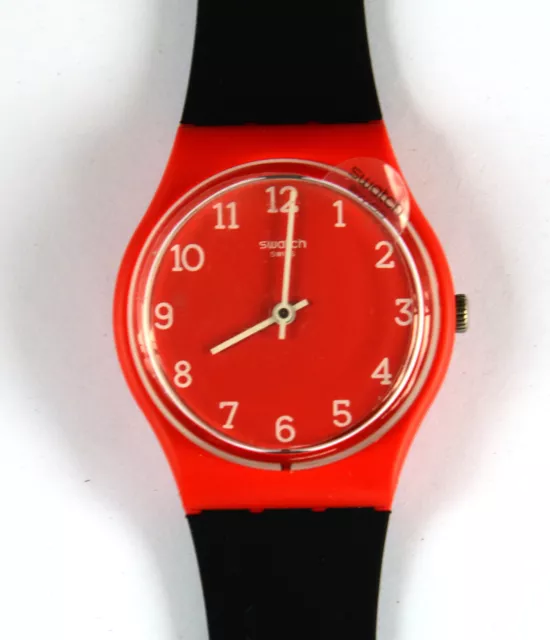 MONTRE SWATCH FILLE Gr175 En Rouge Et Noir Neuve Dans Sa Boite EUR