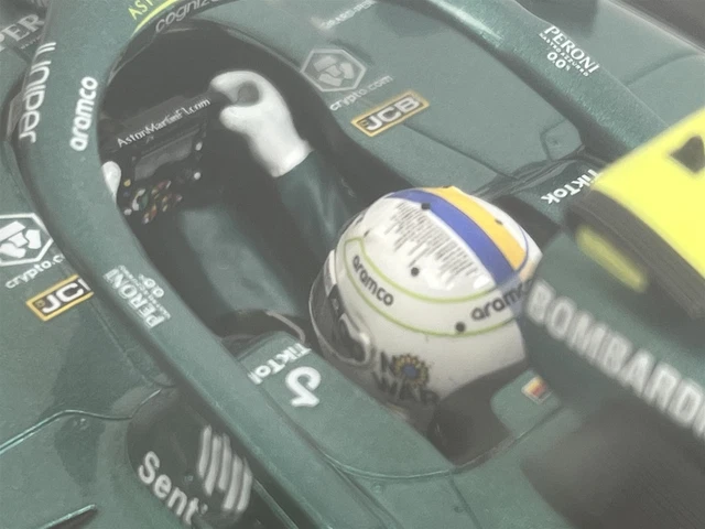 Aston Martin AMR22 #5 Emilia Romagna Gp Sebastian Vettel 2022 1:18 Spark 18S760 7