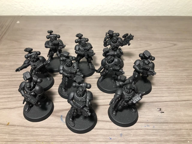 Primaris Antico Con Azienda Standard Warhammer 40K Space Marines Primaris Antico Con Azienda Standard Warhammer 40K Space Marines