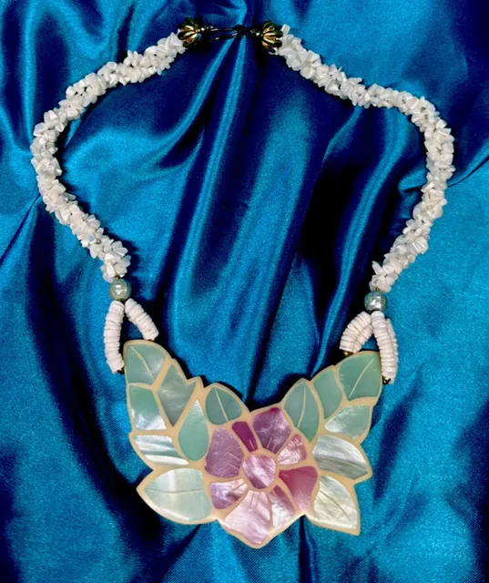 Vintage Puka Shell necklace 19” purple shell beads Hook clasp Hawaiian Large
