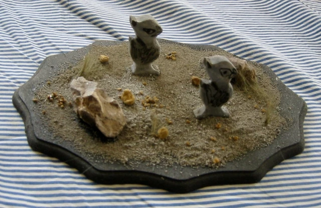 Diorama De Aves Pintadas De Madera De Bajo Tallada