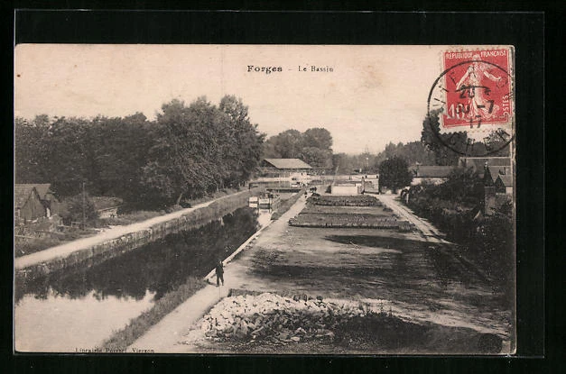 CPA Forges, Le Bassin 1917