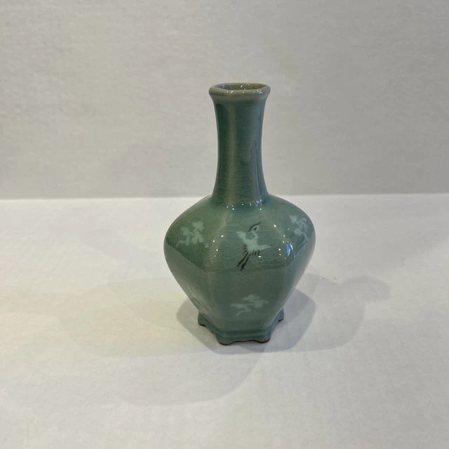 KOREAN CELADON PORCELAIN Bud VASE CRANES 6” SIGNED.