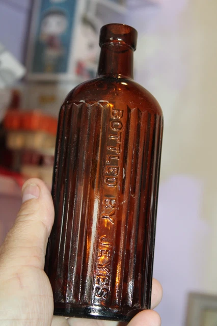 Antique, 7 3/4'' Amber, JEYES FLUID, Poison/Chemical  Bottle Item#A-5663