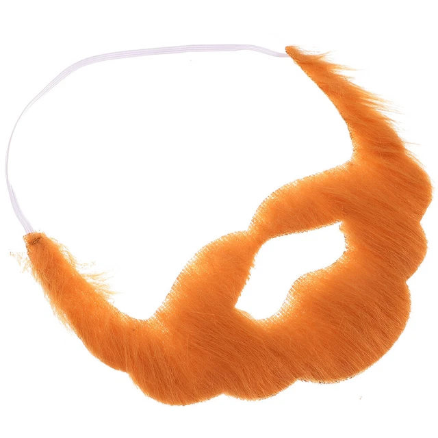 Foto Halloween oggetti di scena peli viso finti vestiti modellazione