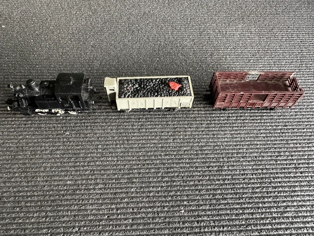 Train Majorette France 1/143e - Locomotive + Wagons - Gris - Occasion