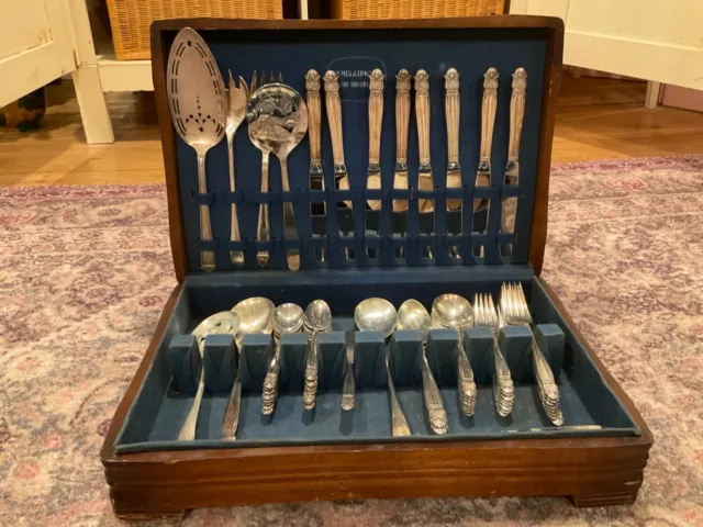 Vintage Holmes & Edwards Inlaid Silver Plate 52pc. Flatware Set