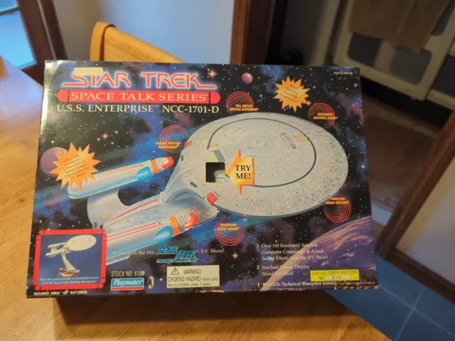 Star Trek Space Talk Series U.S.S. Enterprise NCC-1701-D 1995 SEALED NEW !!