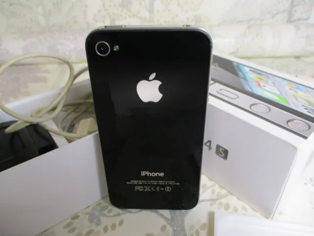 Apple iPhone 4S - 16 Go - Noir (Désimlocké)