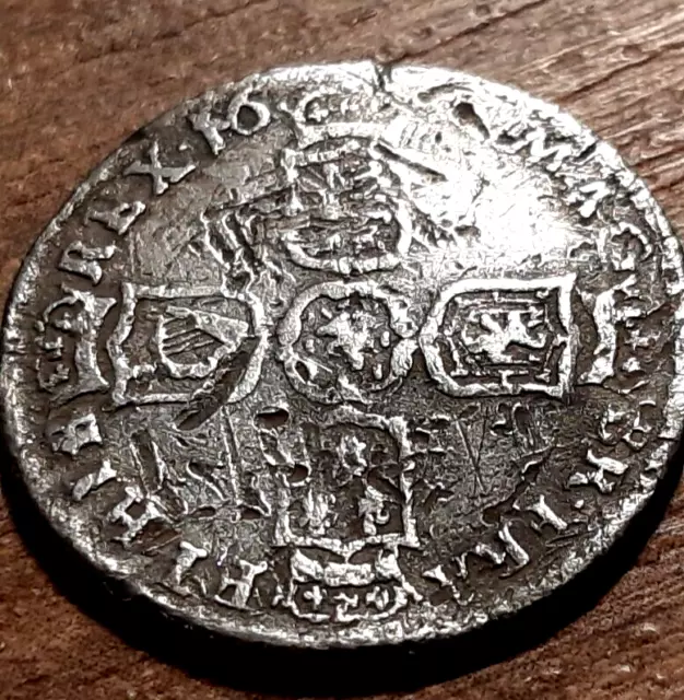 WILLIAM III SOLID SILVER SIXPENCE c.1696